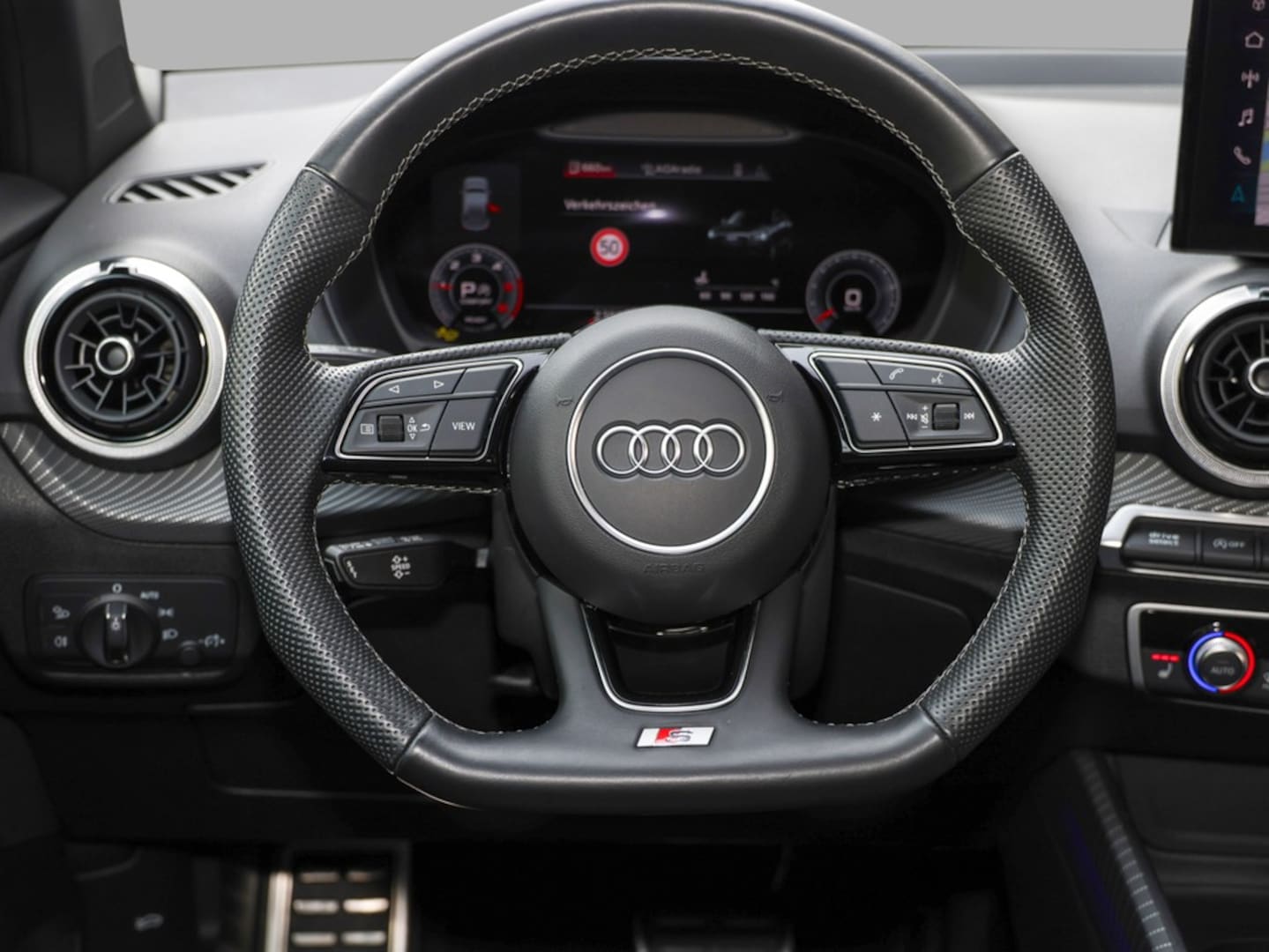 Bild über Audi Q2 S line 35 TDI S tronic - für weitere Informationen kontaktieren Sie den Audi Partner