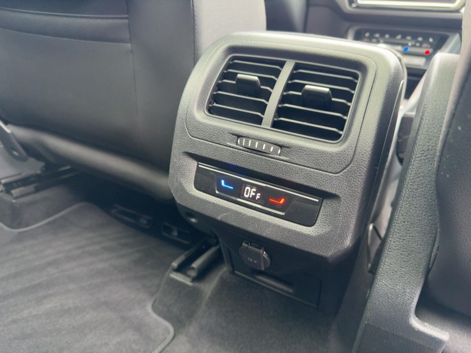 Volkswagen Touran – Bild 22