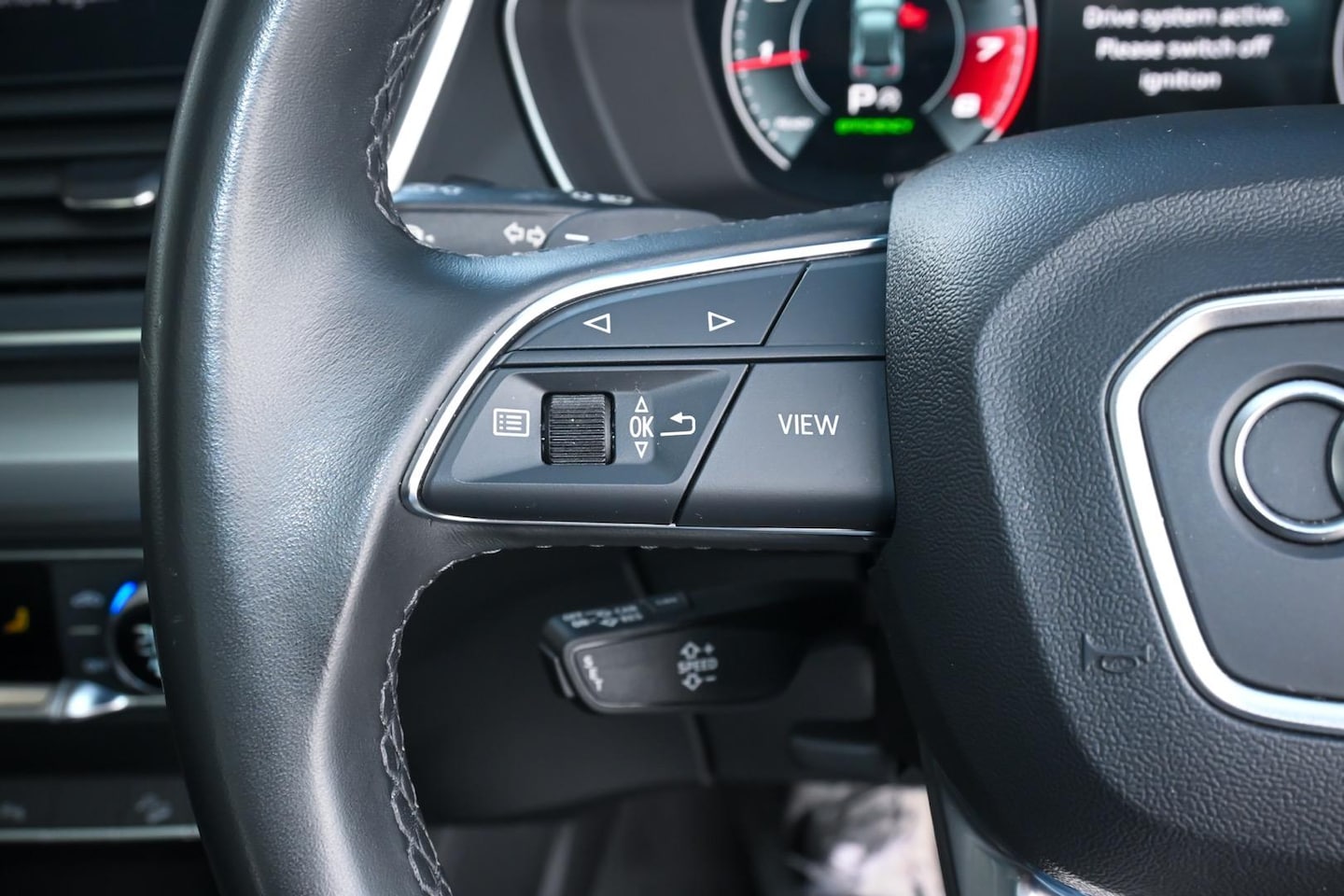 Image about Audi Q5 45 TFSI quattro S tronic