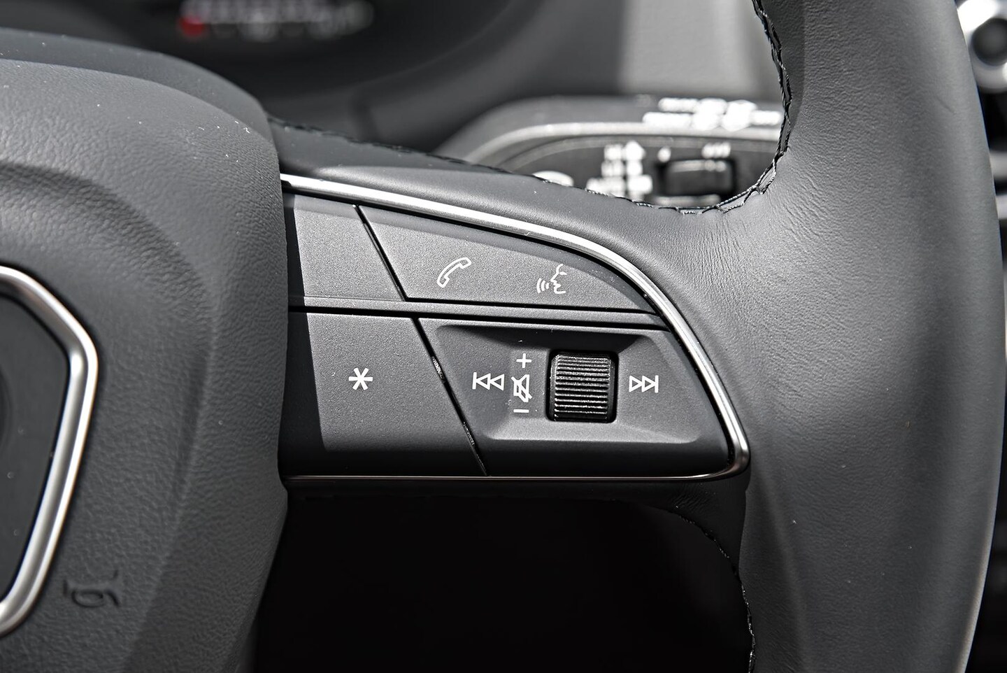 Image about Audi Q2 S line edition TFSI S tronic