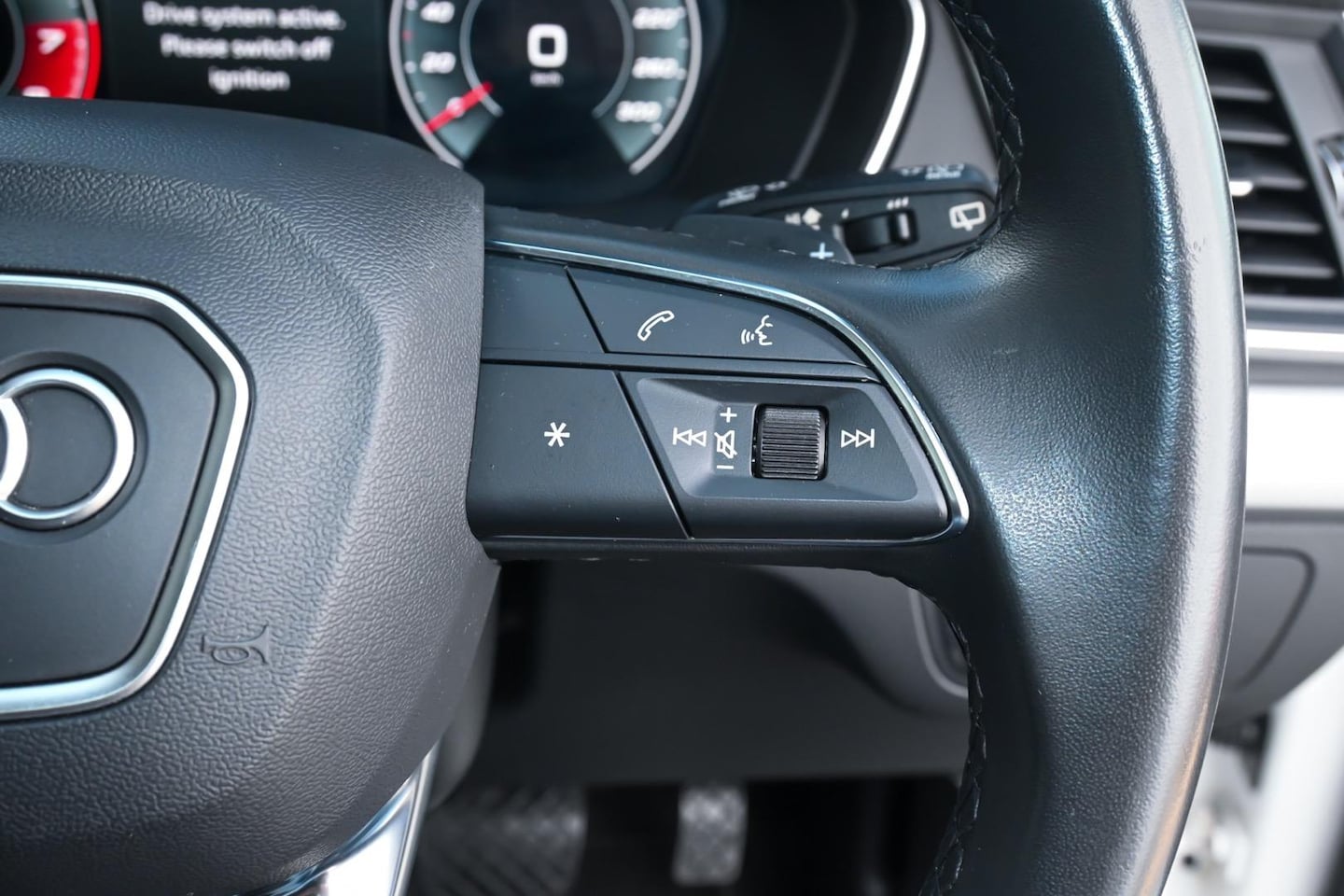 Image about Audi Q5 45 TFSI quattro S tronic