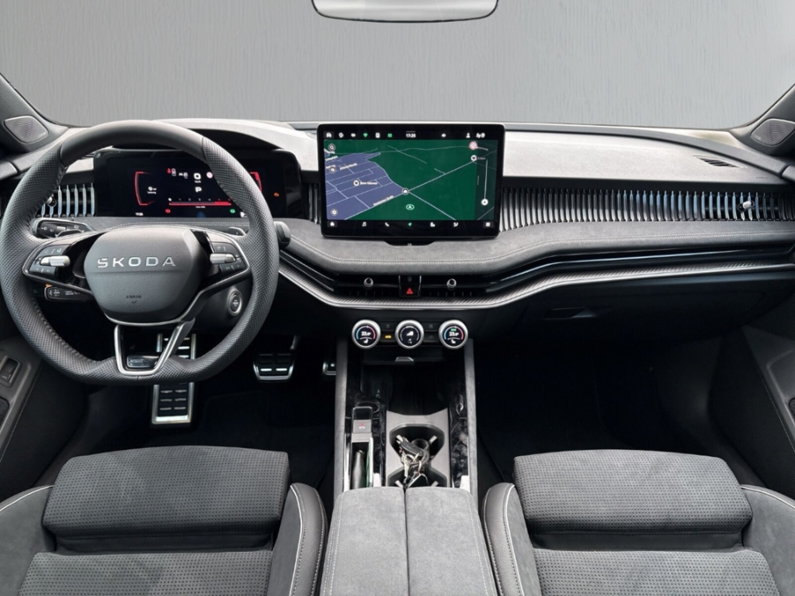 Škoda Superb Combi – Bild 9