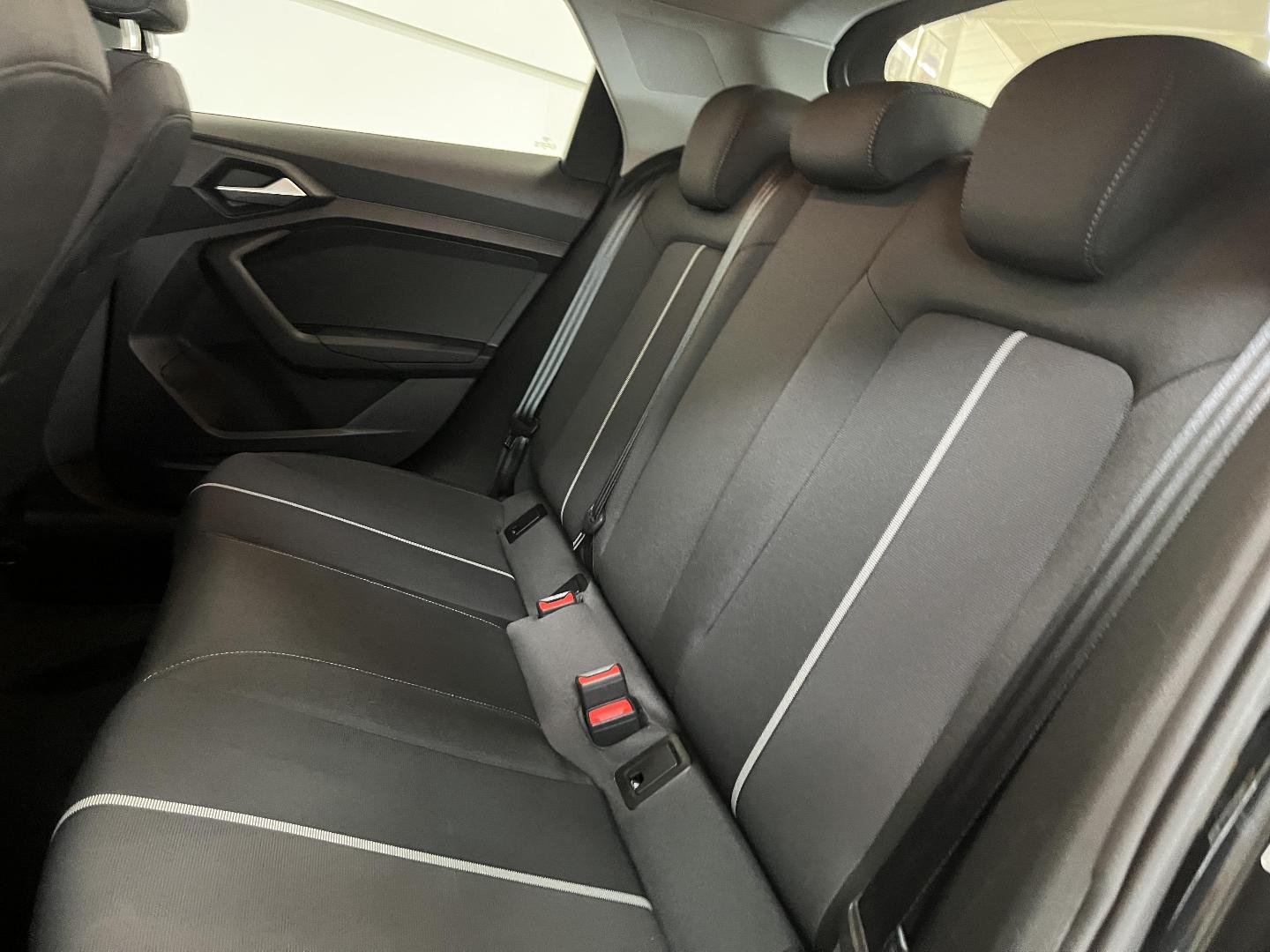 Image about Audi A1 allstreet Design 30 TFSI 81 kW (110 ch) 6 vitesses