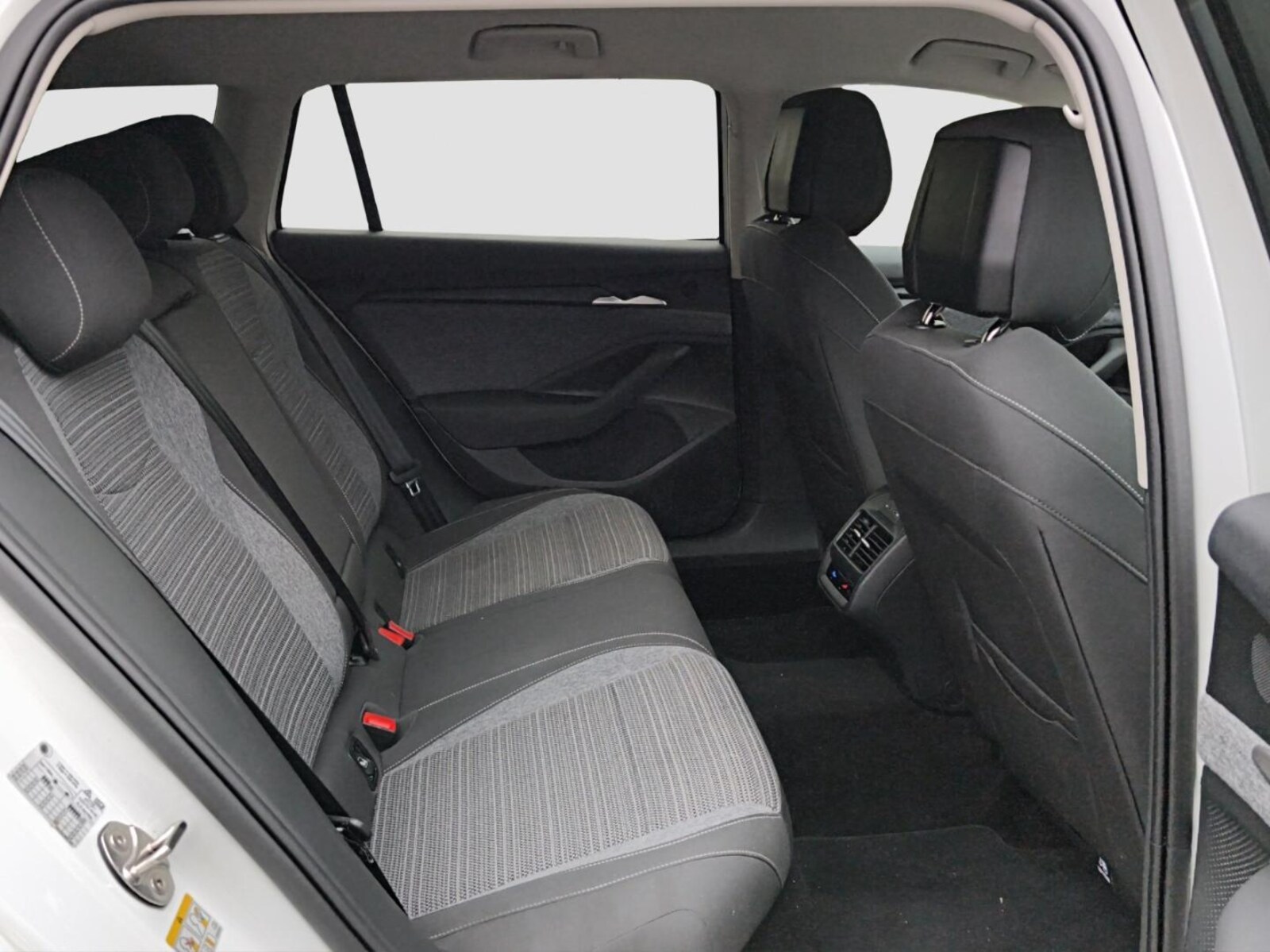 Škoda Superb Combi – Bild 23