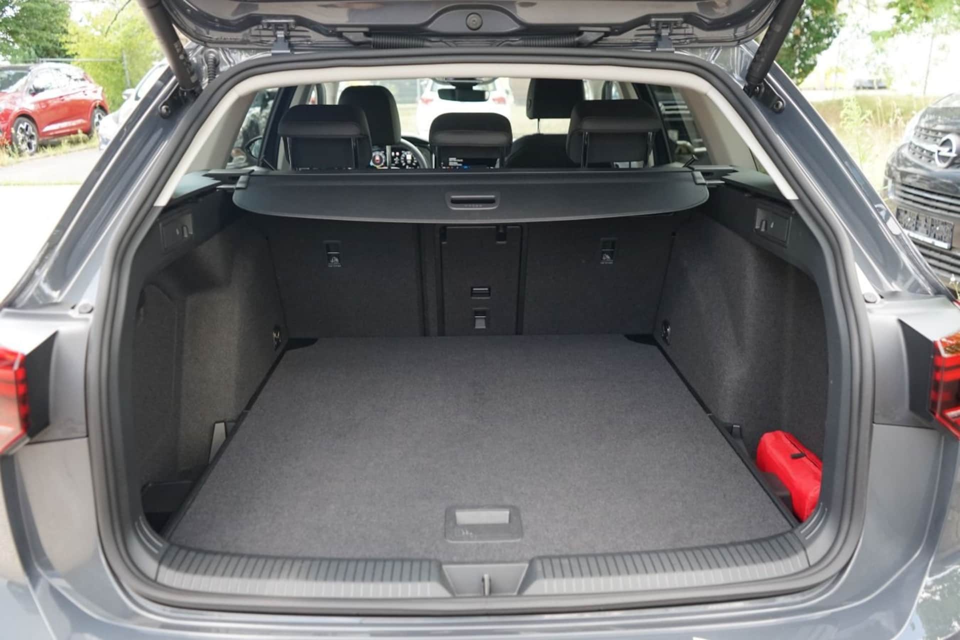 Volkswagen Golf Variant Style