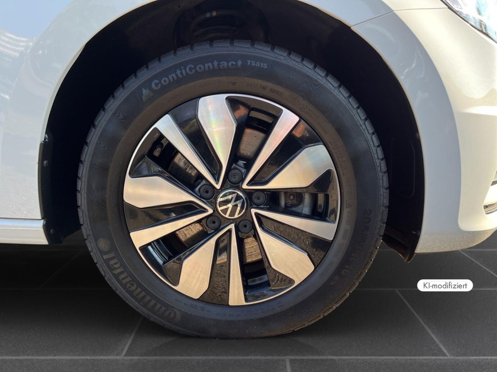 Volkswagen Touran – Bild 8