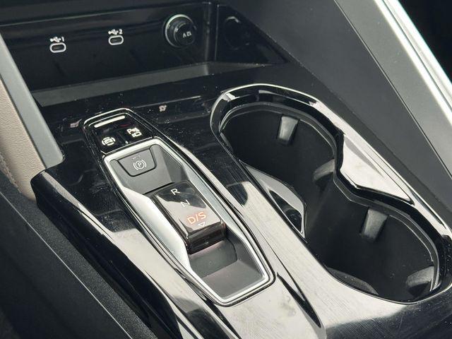 2025 Audi New Q5 Premium Plus - Photo 32