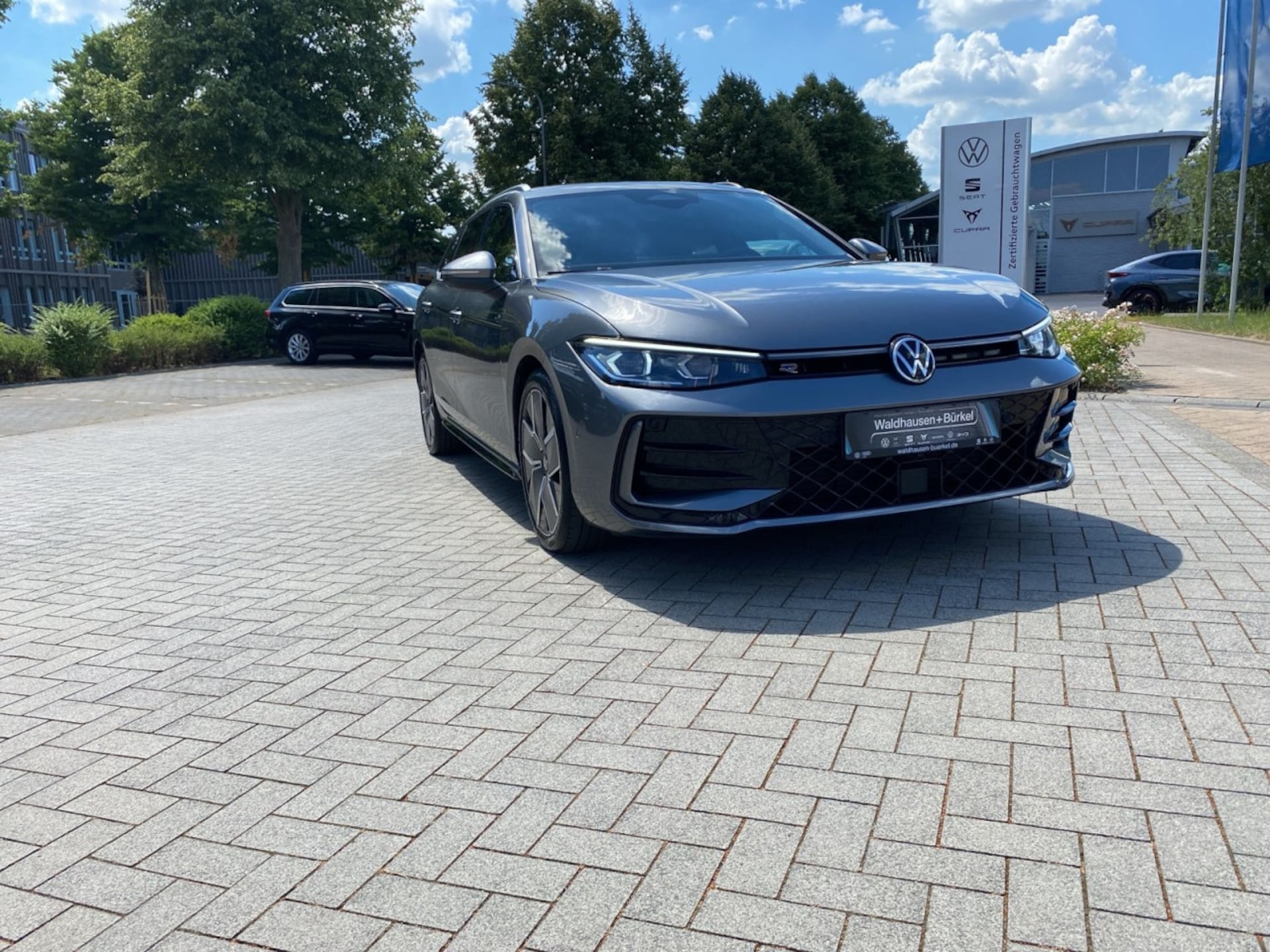 Volkswagen Passat R-Line