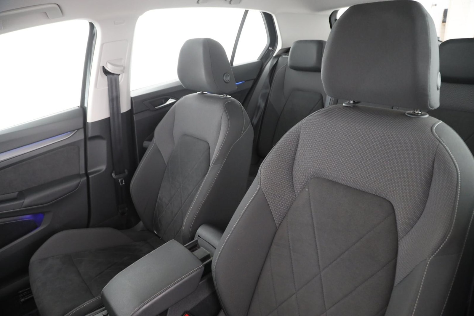 Volkswagen Golf – Bild 12
