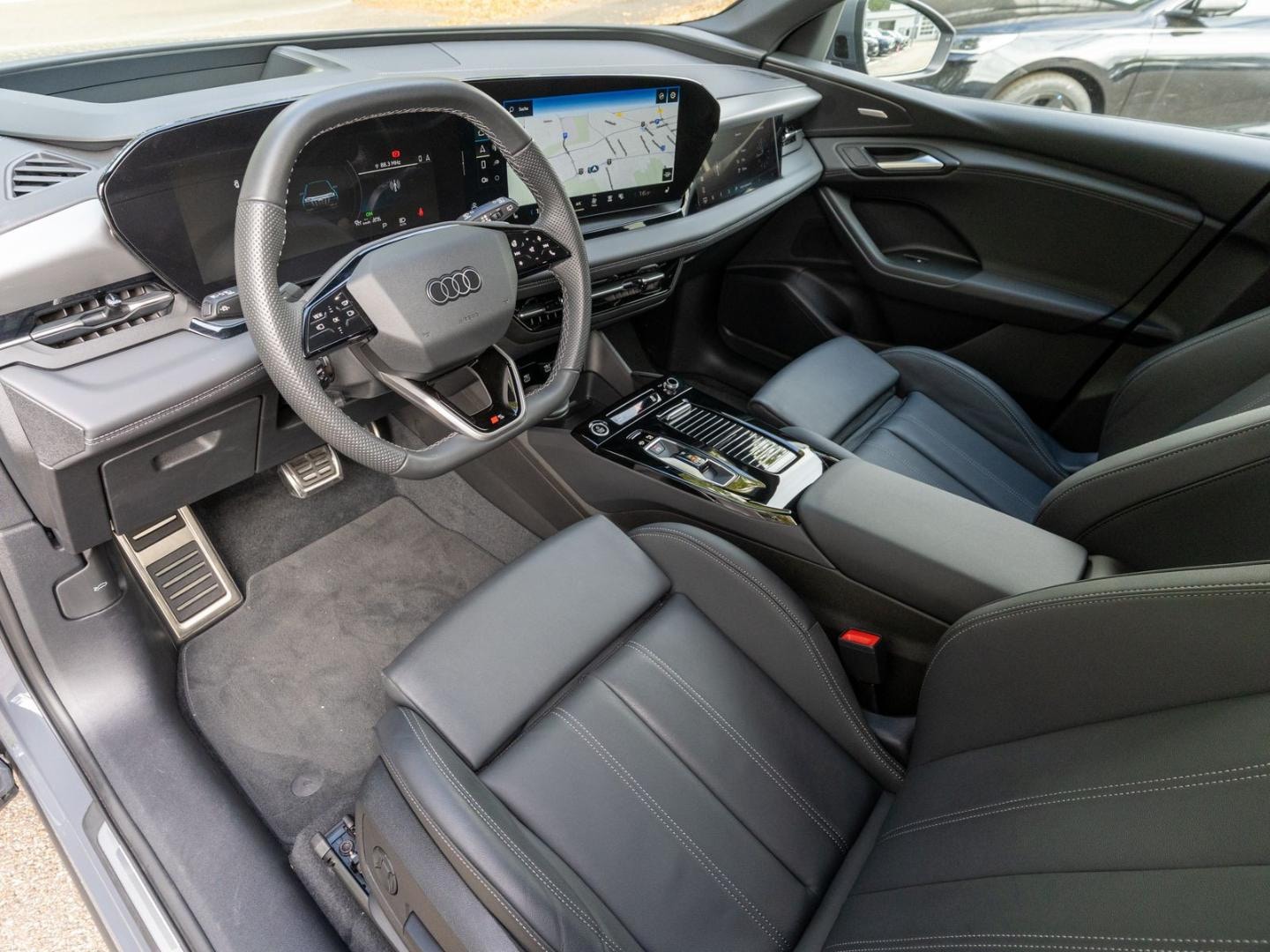 Bild über Audi Q6 SUV e-tron e-tron performance - für weitere Informationen kontaktieren Sie den Audi Partner