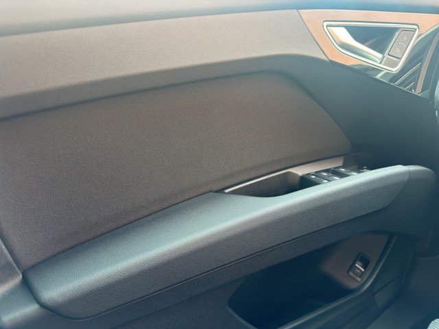 Image about Audi Q4 e-tron 40 e-tron