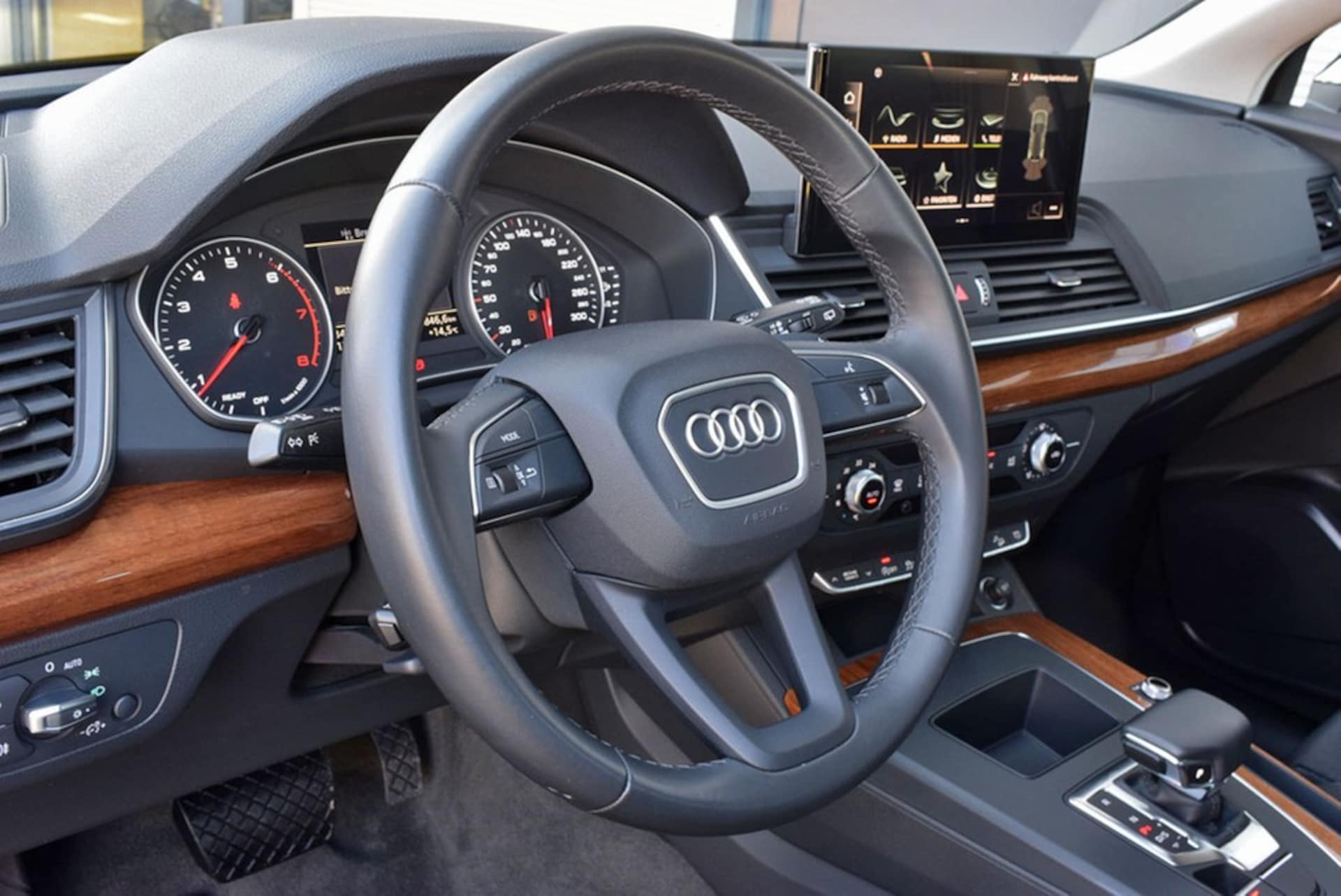 Audi Q5 SUV Advanced