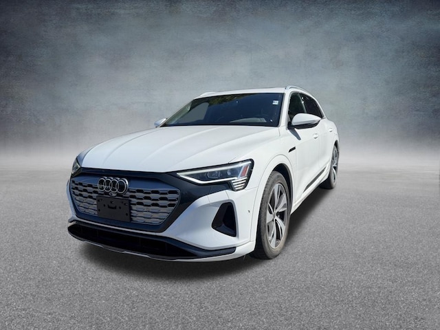2024 Audi Q8 e-tron