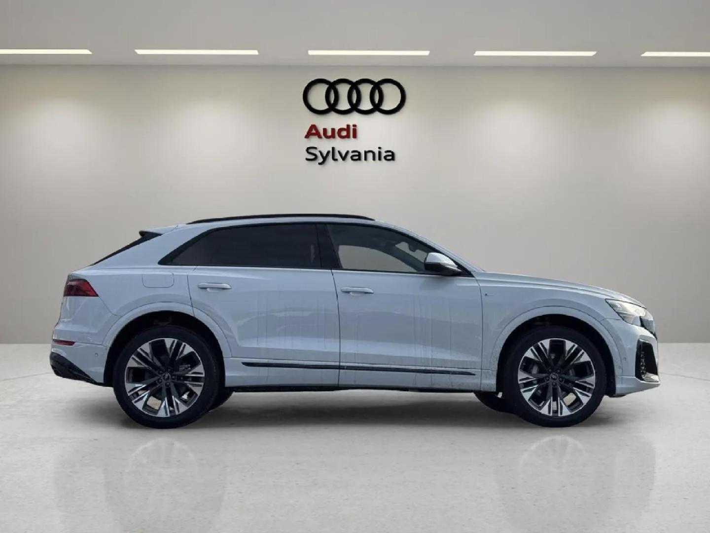 2026 Audi Q8 Premium Plus - Photo 10