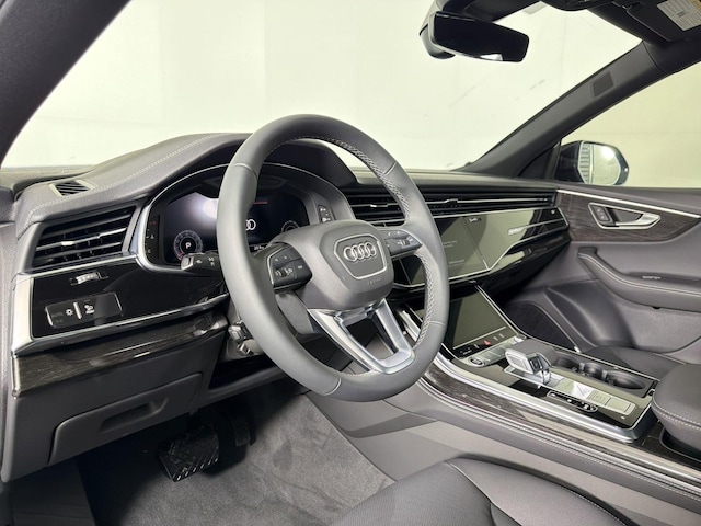 2026 Audi Q8