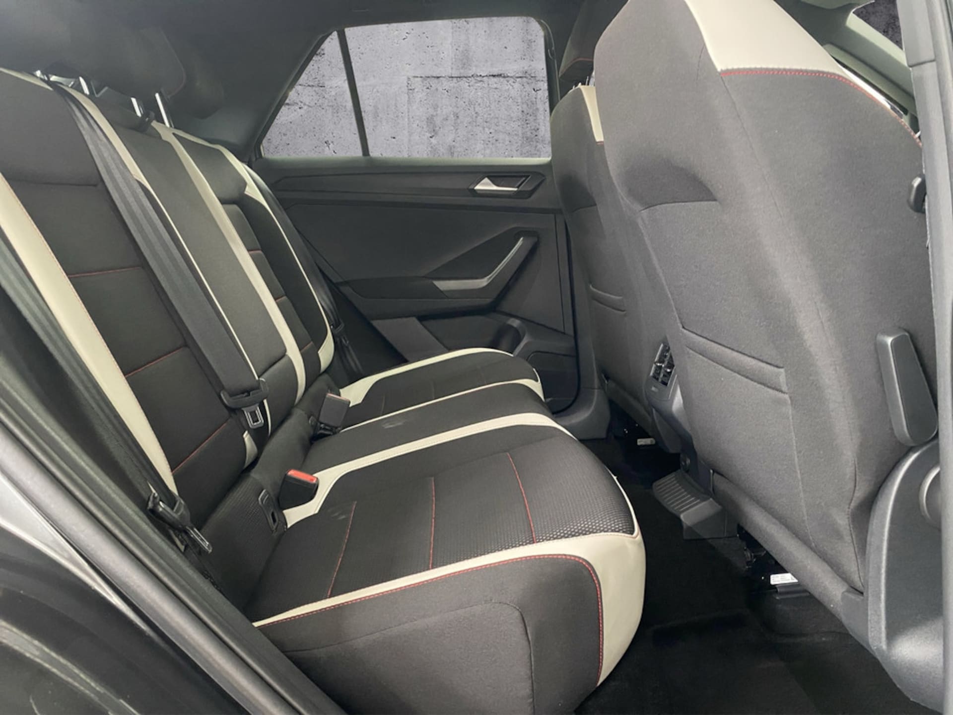 Volkswagen T-Roc Sport