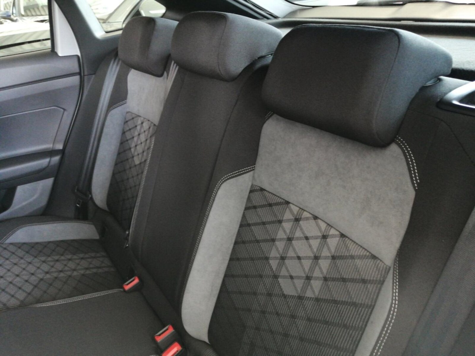 Volkswagen Taigo – Bild 10