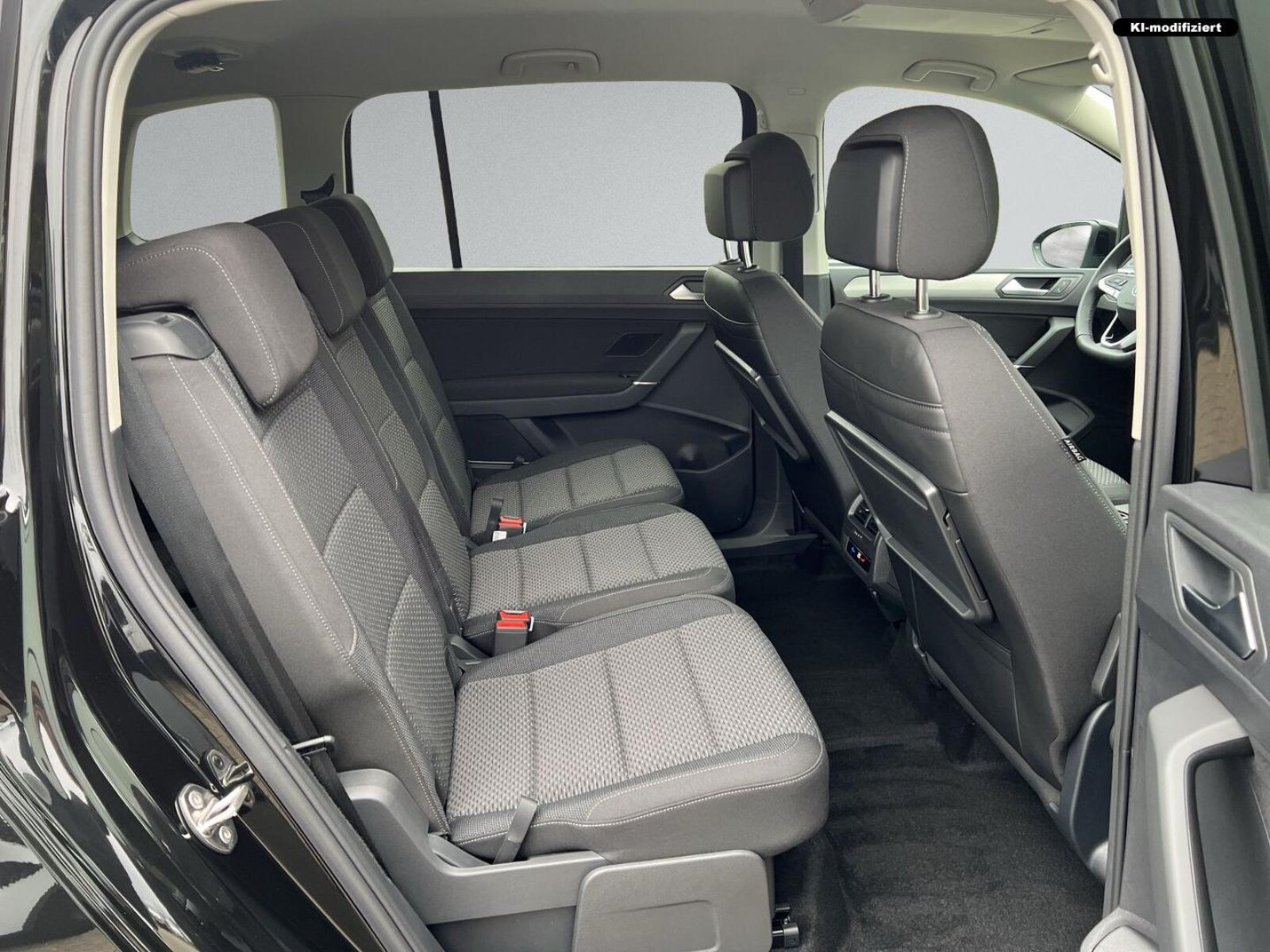Volkswagen Touran – Bild 16