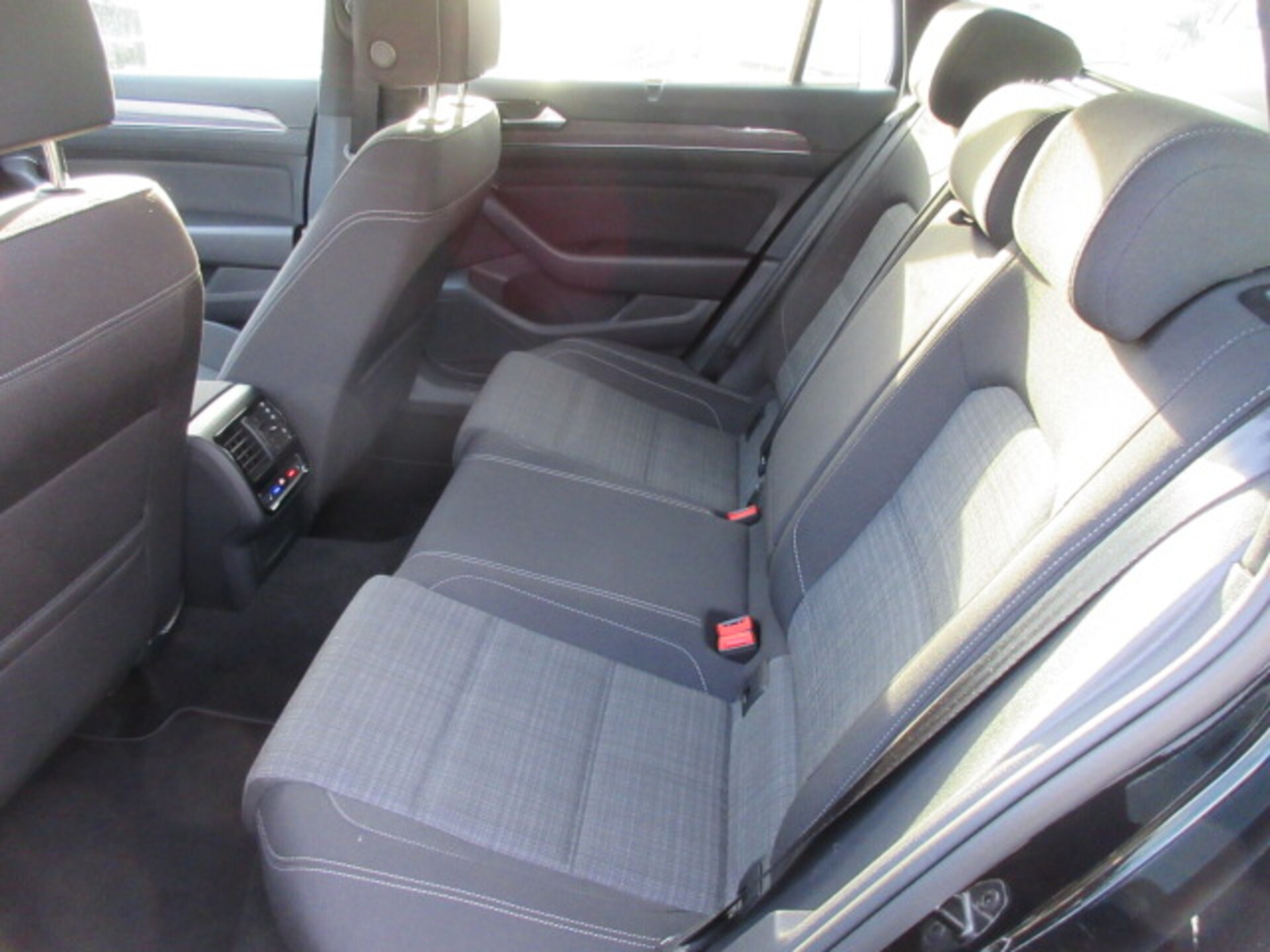 Volkswagen Passat Variant R-Line