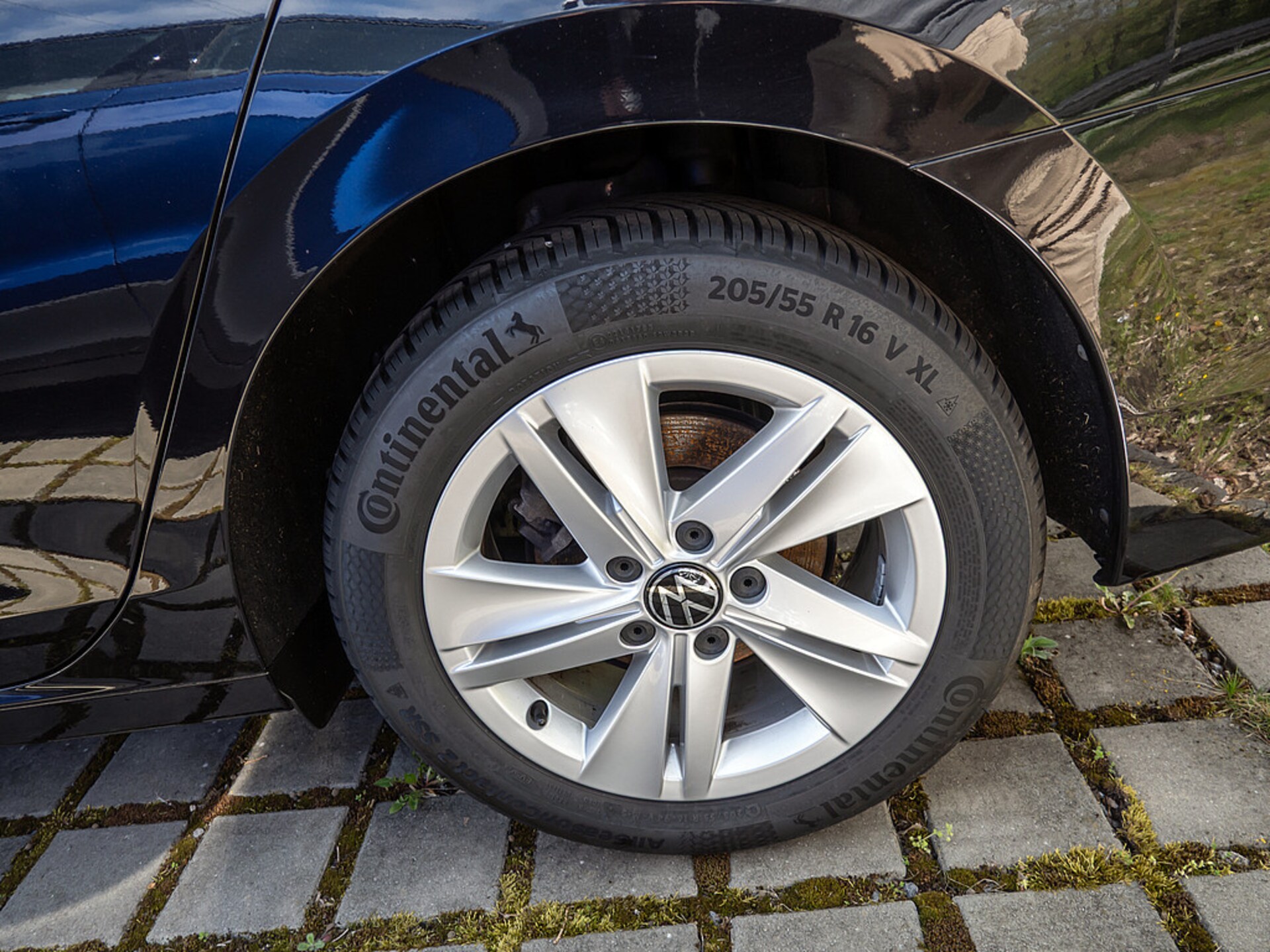 Volkswagen Golf Variant Life