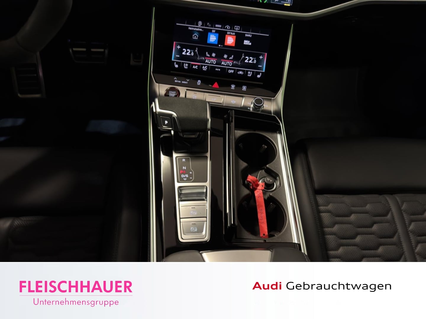Bild über Audi RS 6 Avant TFSI quattro tiptronic - für weitere Informationen kontaktieren Sie den Audi Partner