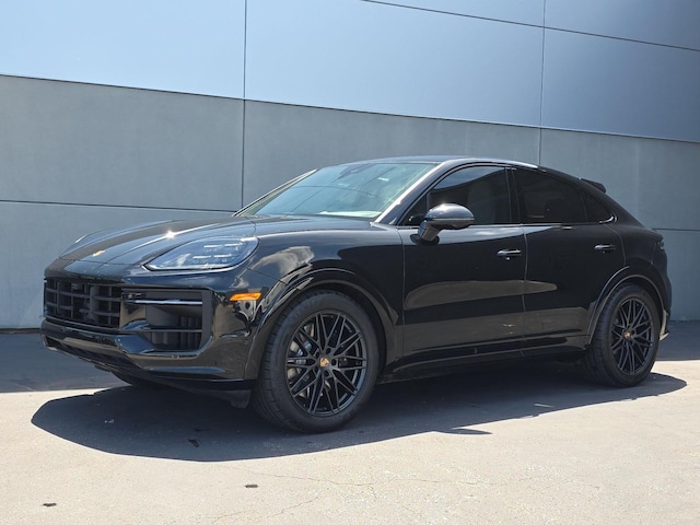 Photo of 2025 Porsche Cayenne Coupé 