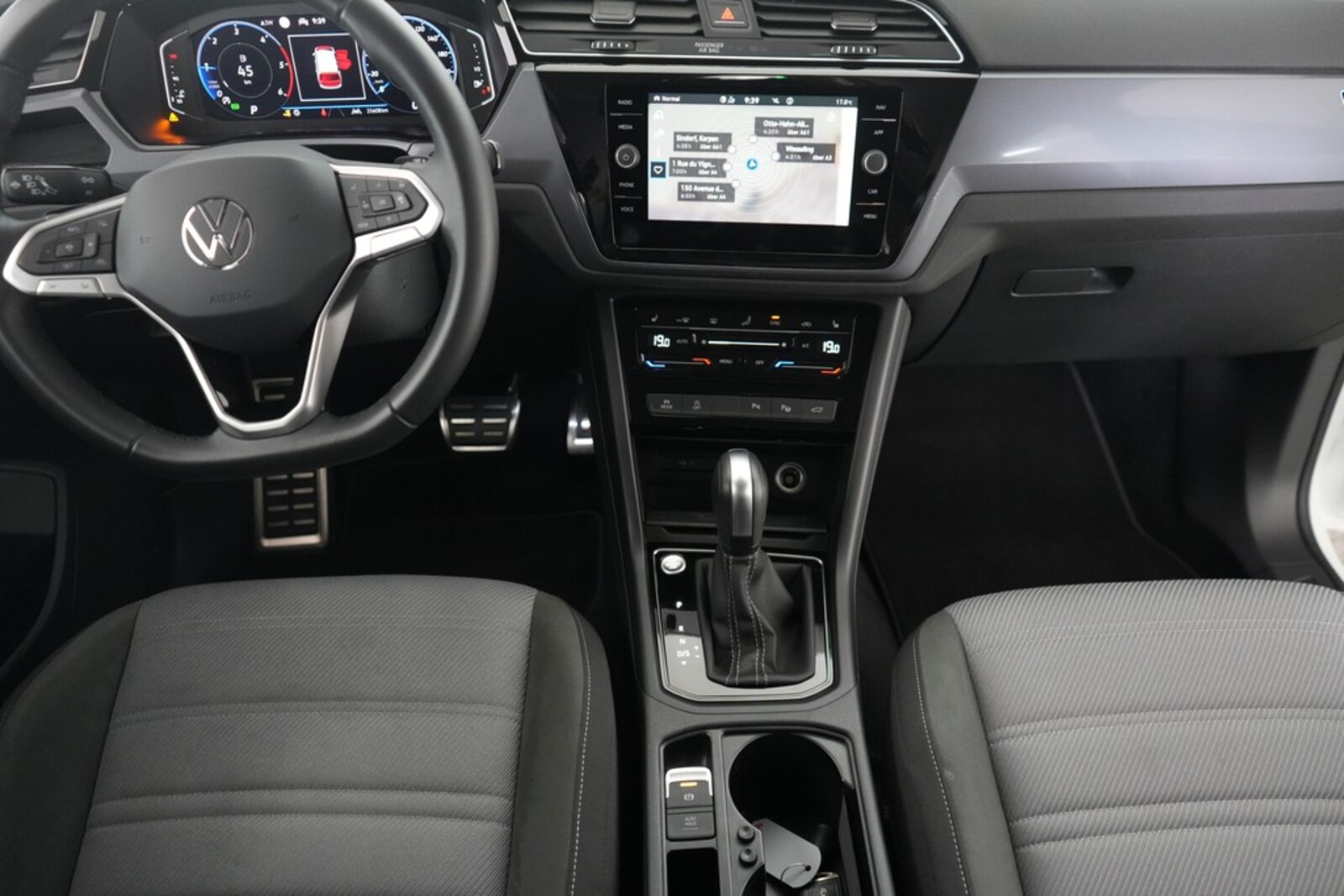 Volkswagen Touran – Bild 15