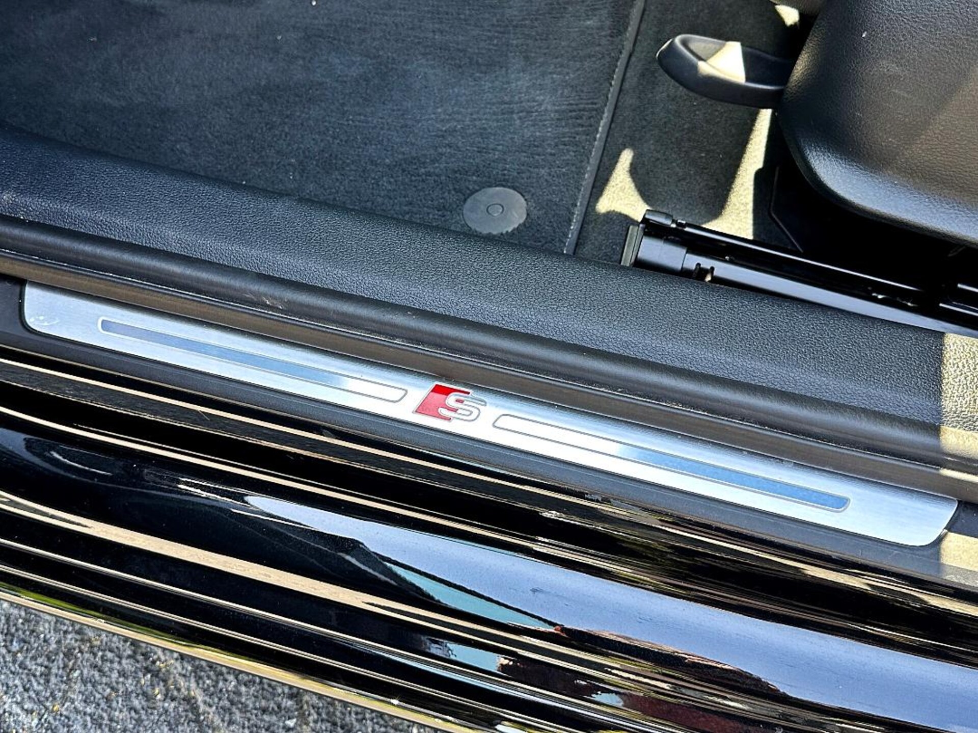 Audi A4 Avant S line
