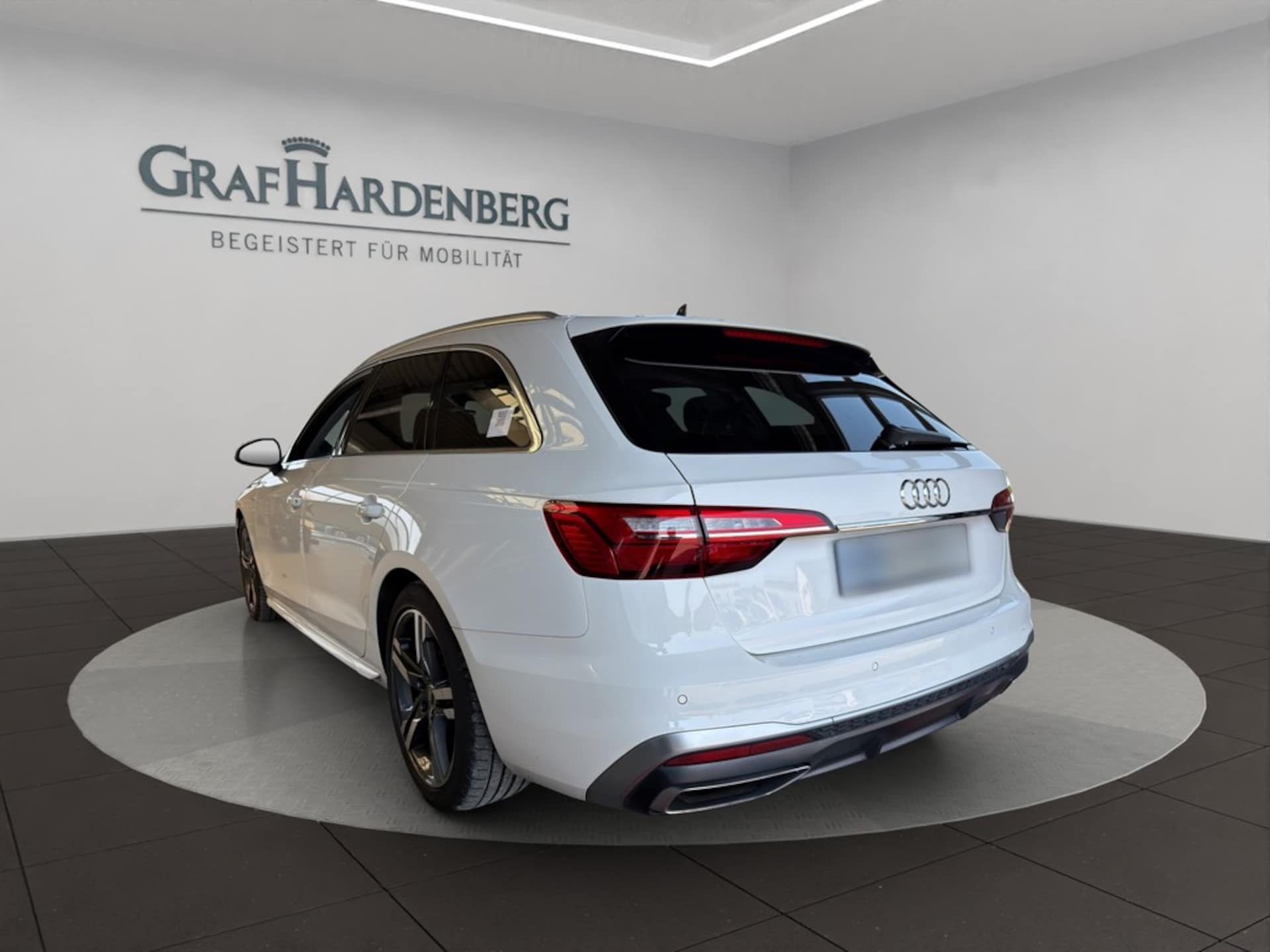 Audi A4 Avant S line