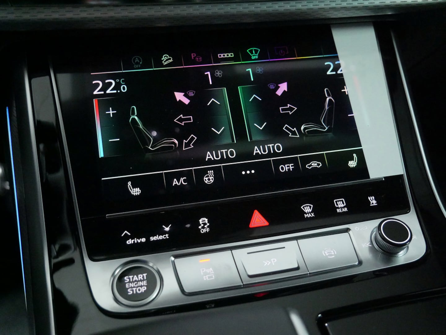 Bild über Audi Q7 SUV S line 50 TDI quattro tiptronic - für weitere Informationen kontaktieren Sie den Audi Partner