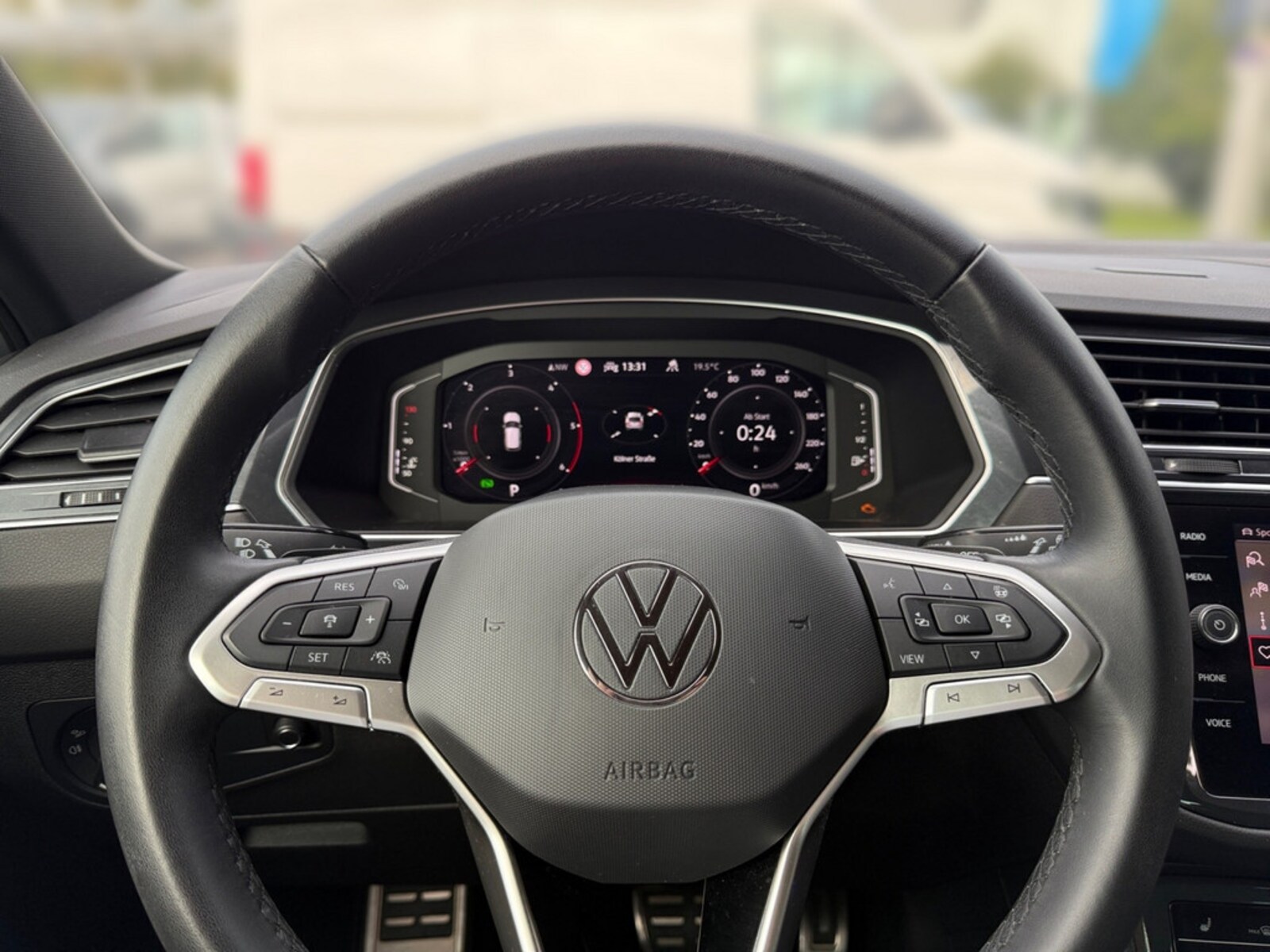 Volkswagen Tiguan – Bild 14