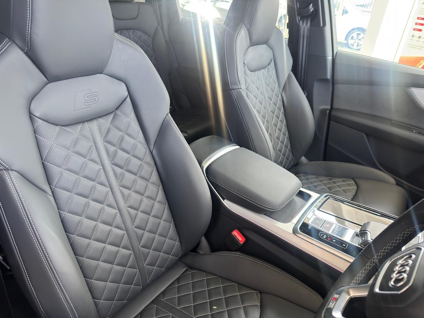 Image about Audi Q7 SUV Q7 S line TDI quattro tiptronic