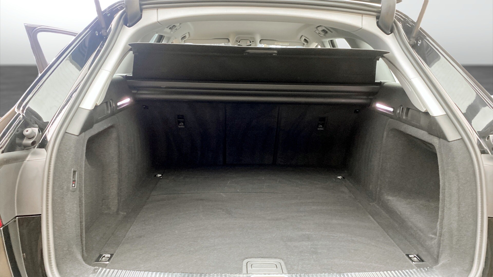Image about Audi A4 Avant A4 Avant 40 TDI quattro Proline advanced 204 hk S tronic
