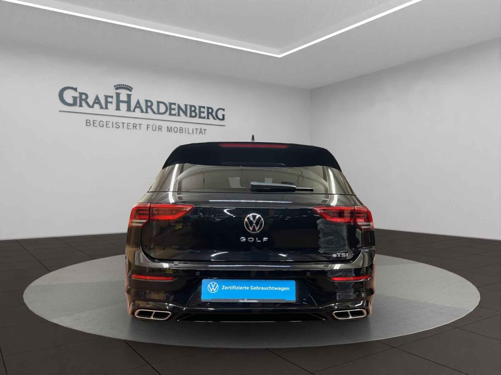 Volkswagen Golf R-Line
