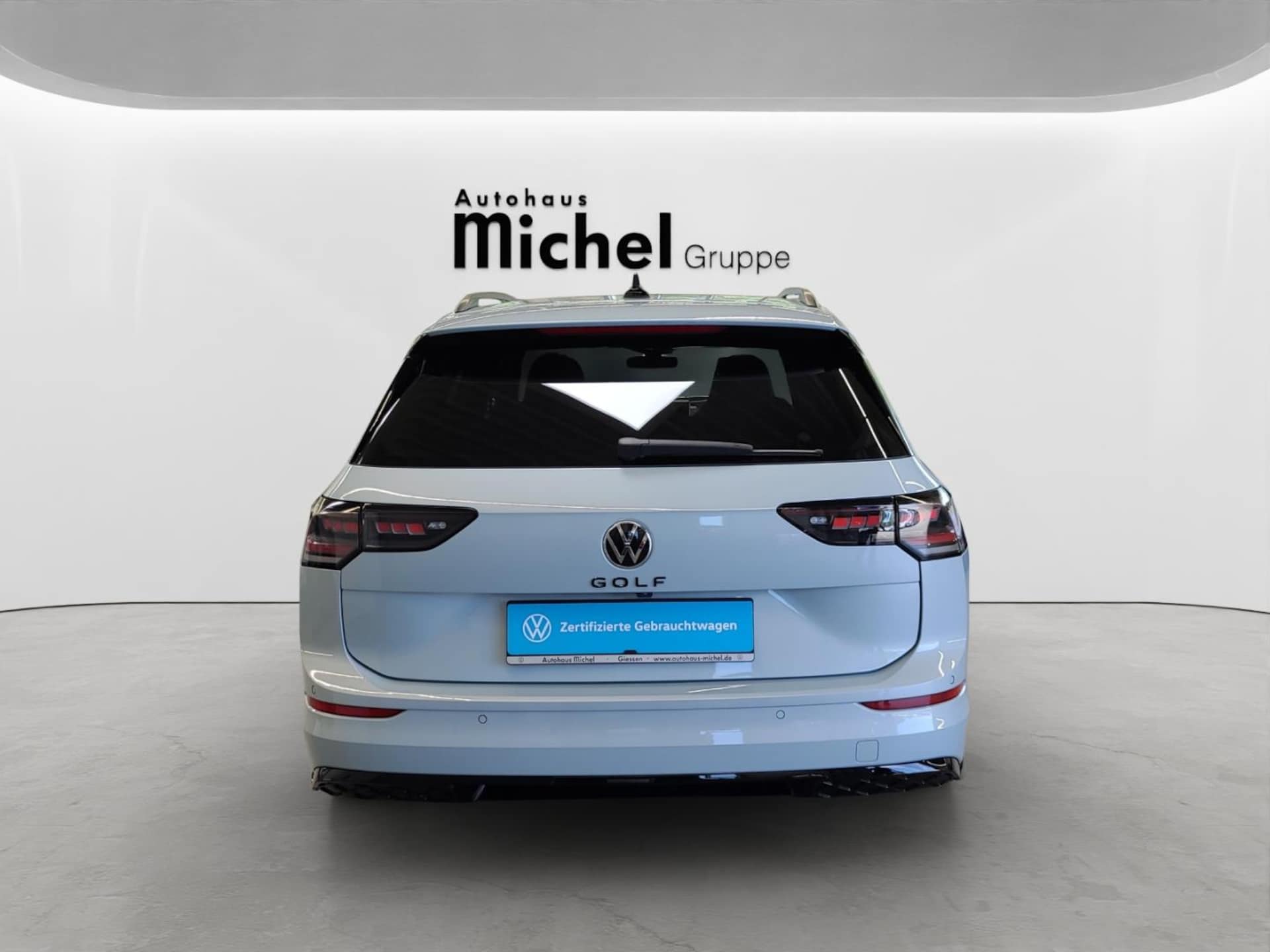 Volkswagen Golf Variant R-Line