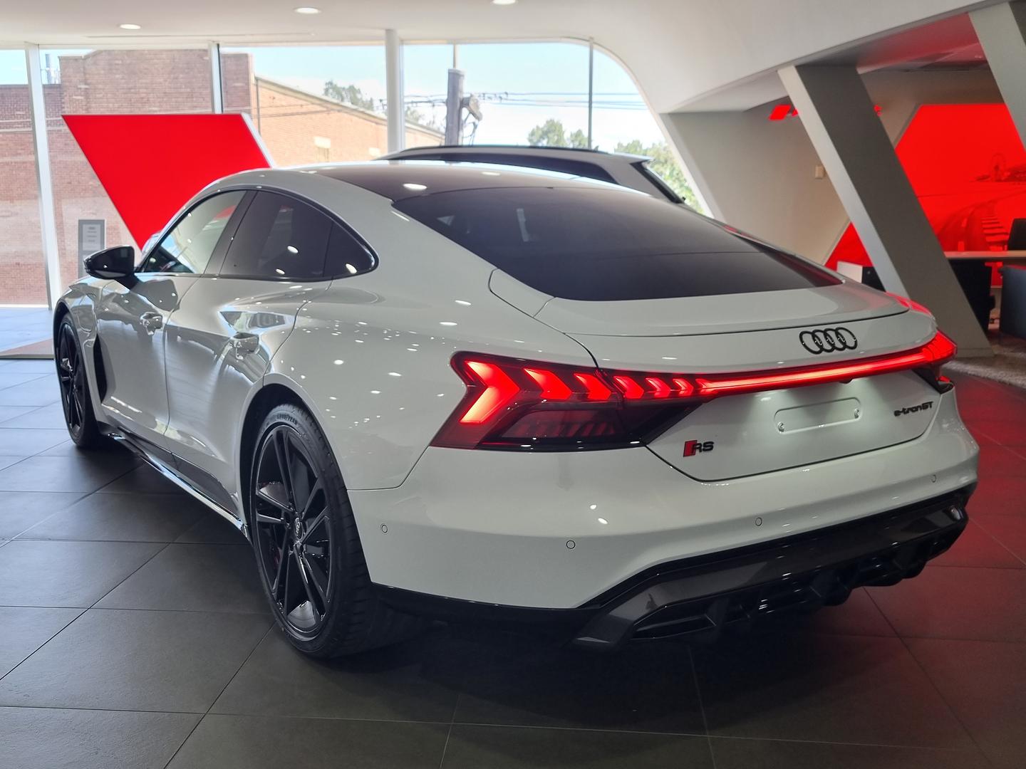 Image about Audi RS e-tron GT RS e-tron GT 440,00 kW
