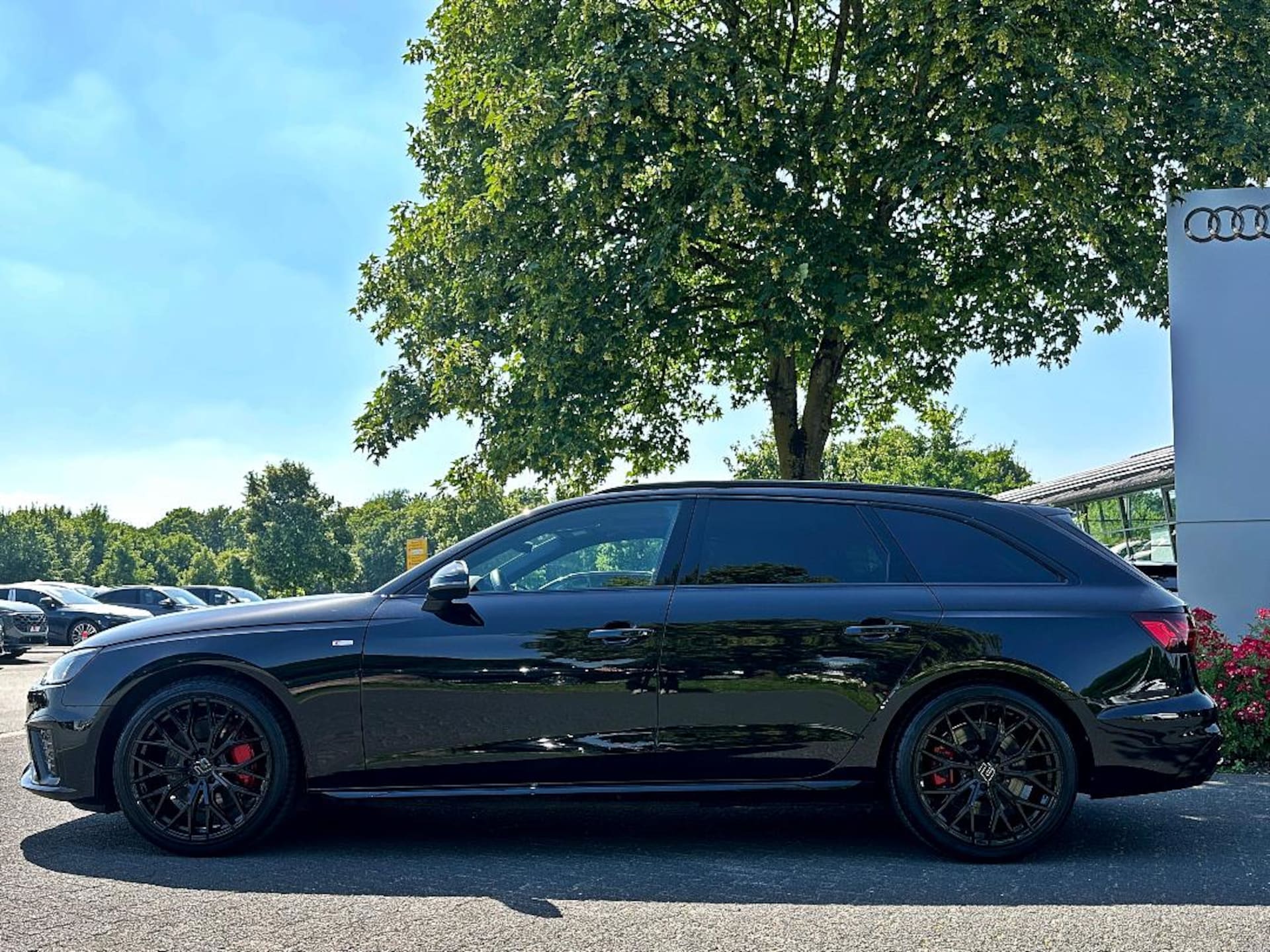 Audi A4 Avant S line