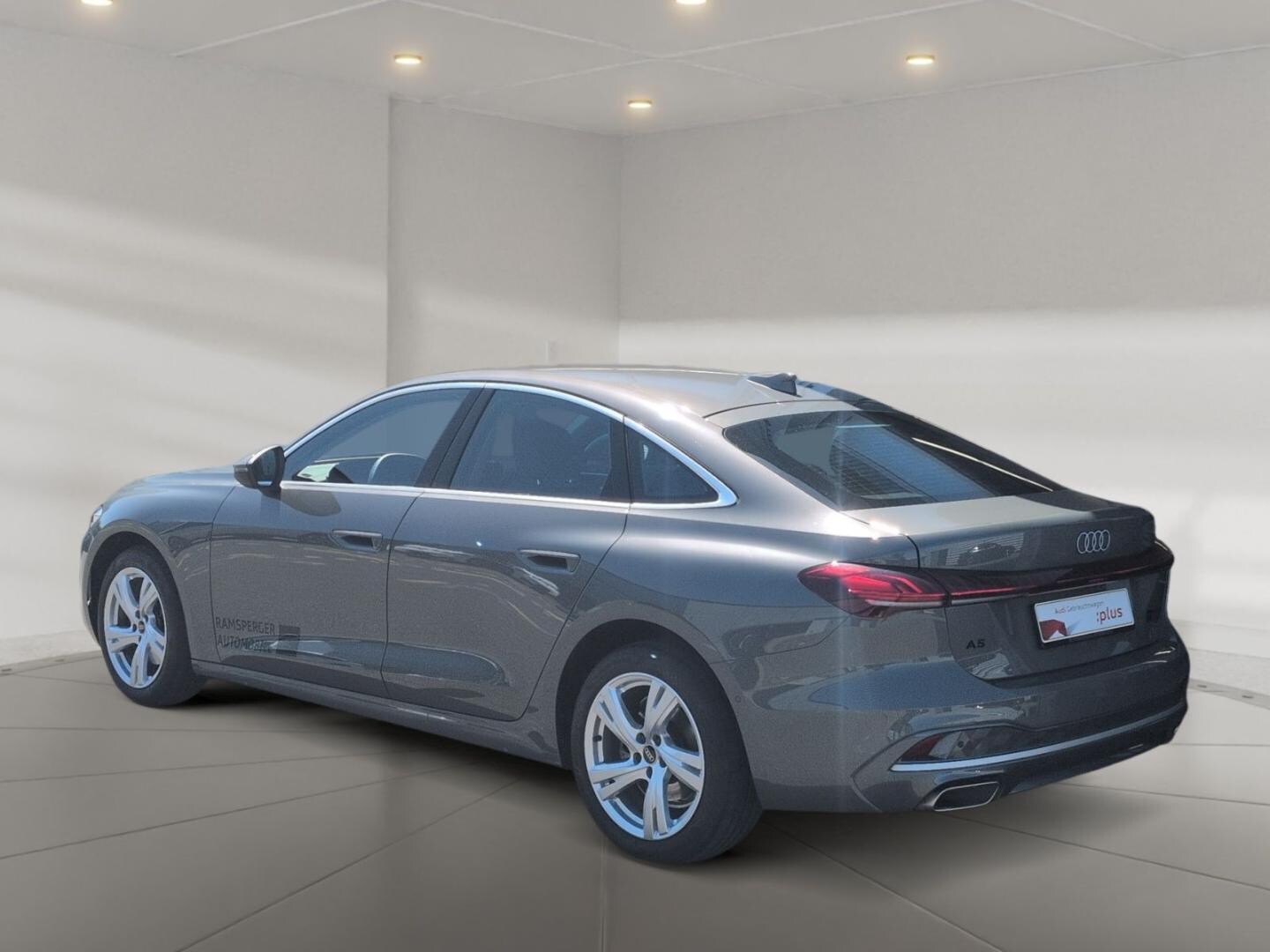 Bild über Audi A5 Limousine TFSI 110 kW S tronic - für weitere Informationen kontaktieren Sie den Audi Partner