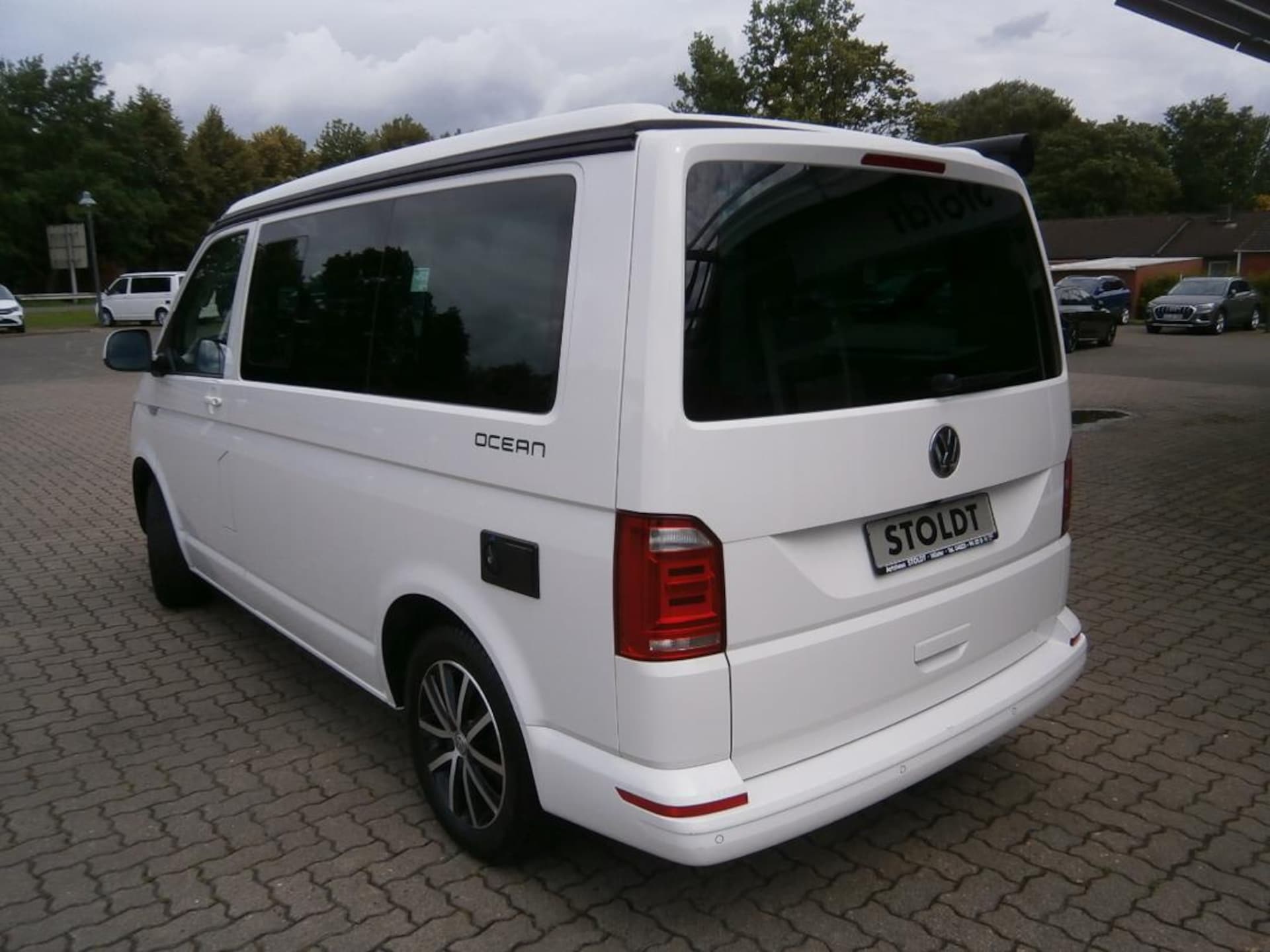 Volkswagen T6 California Ocean