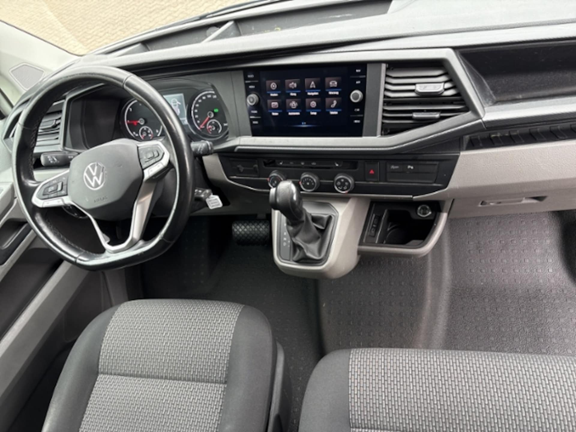 Volkswagen T6.1 Transporter Kasten kurzer Radstand