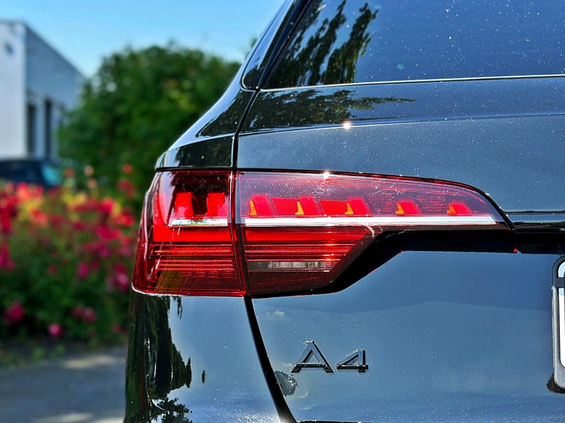 Audi A4 Avant S line