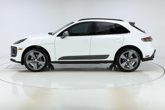 2023 Porsche Macan
