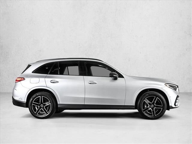 2025 Mercedes-Benz GLC 300