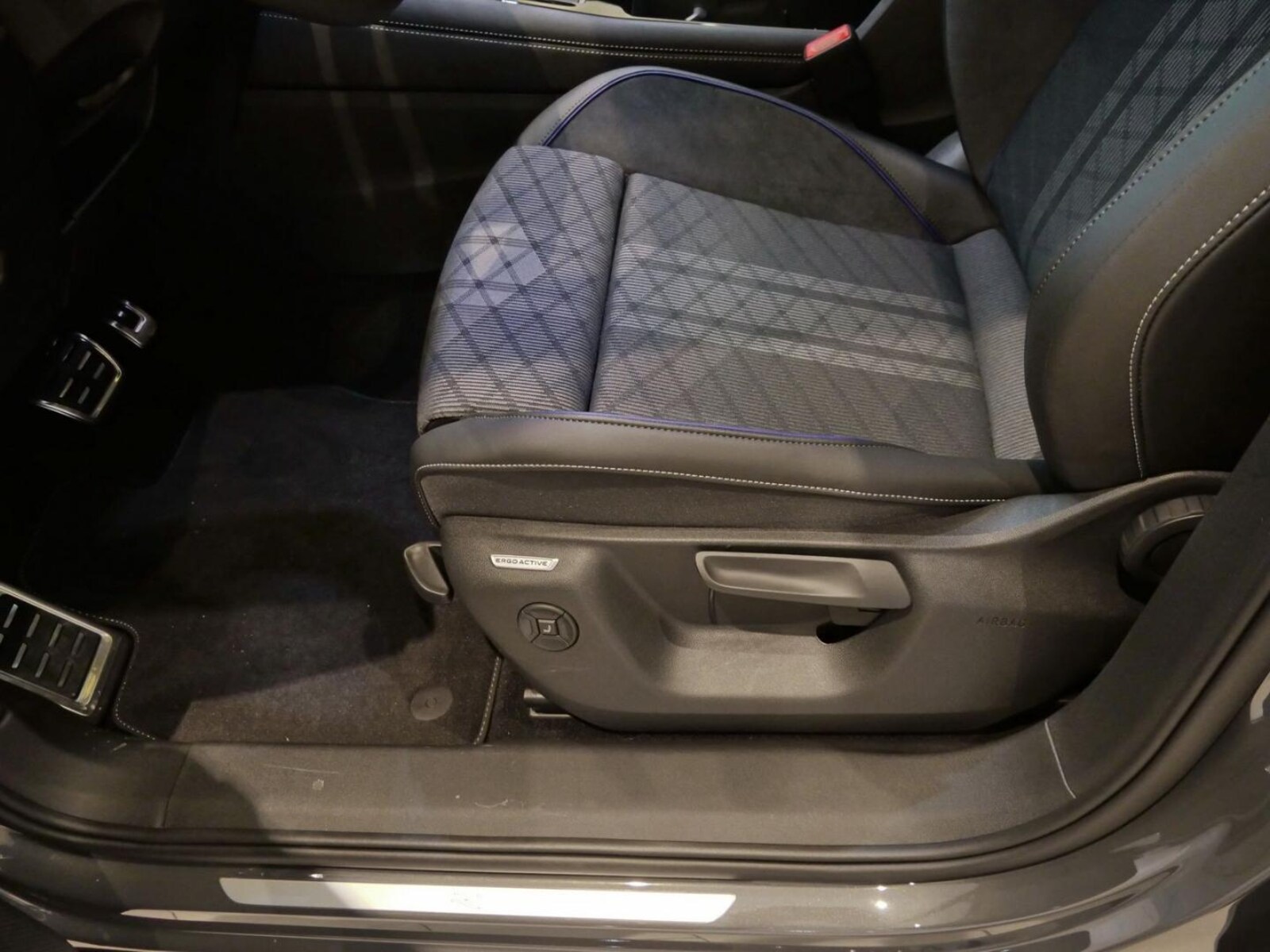 Volkswagen Tiguan – Bild 21