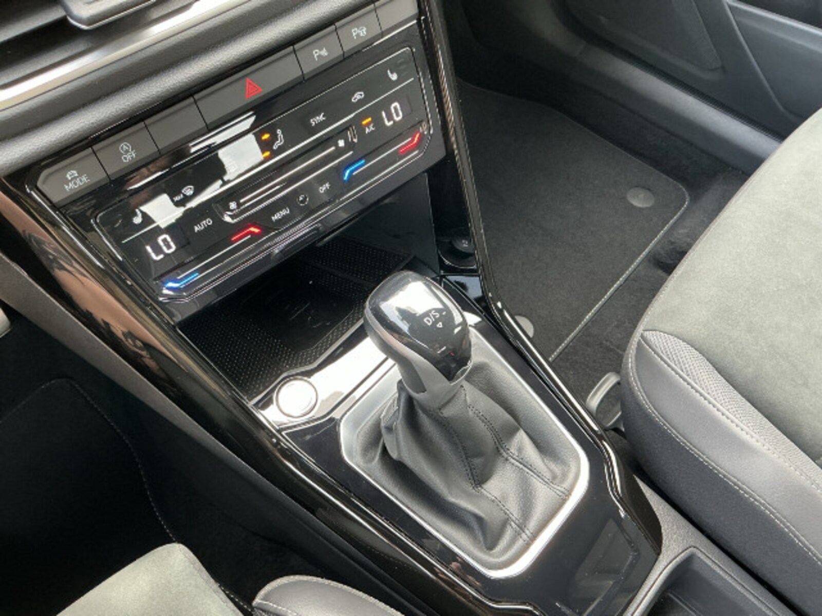 Volkswagen T-Roc – Bild 25