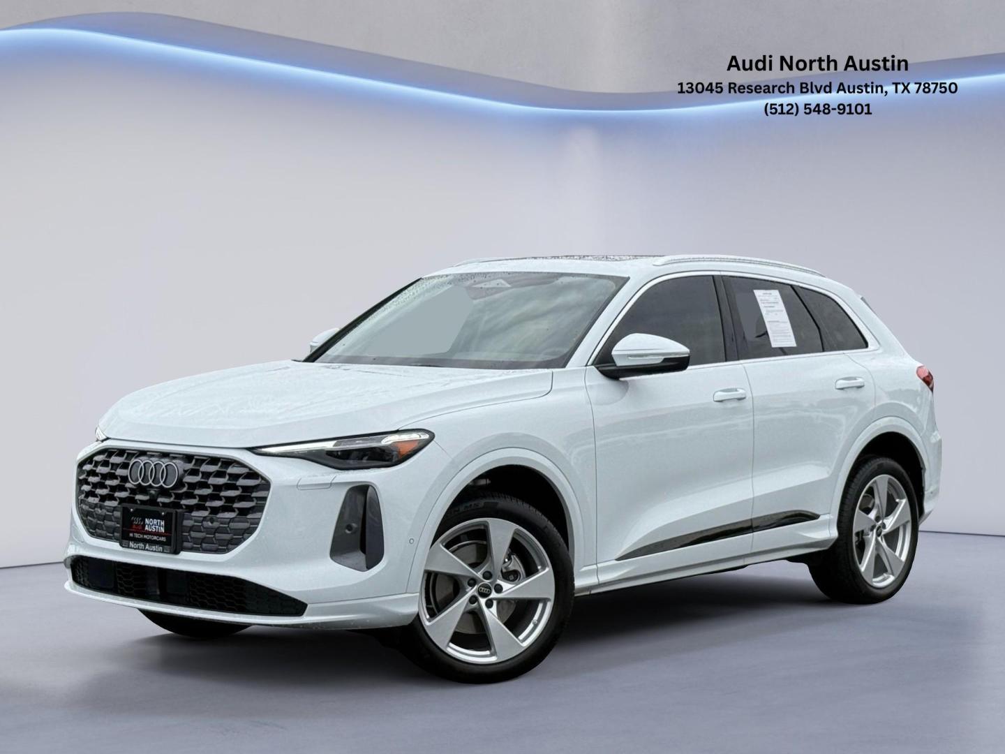 2025 Audi Q5 40 Premium Plus's photo