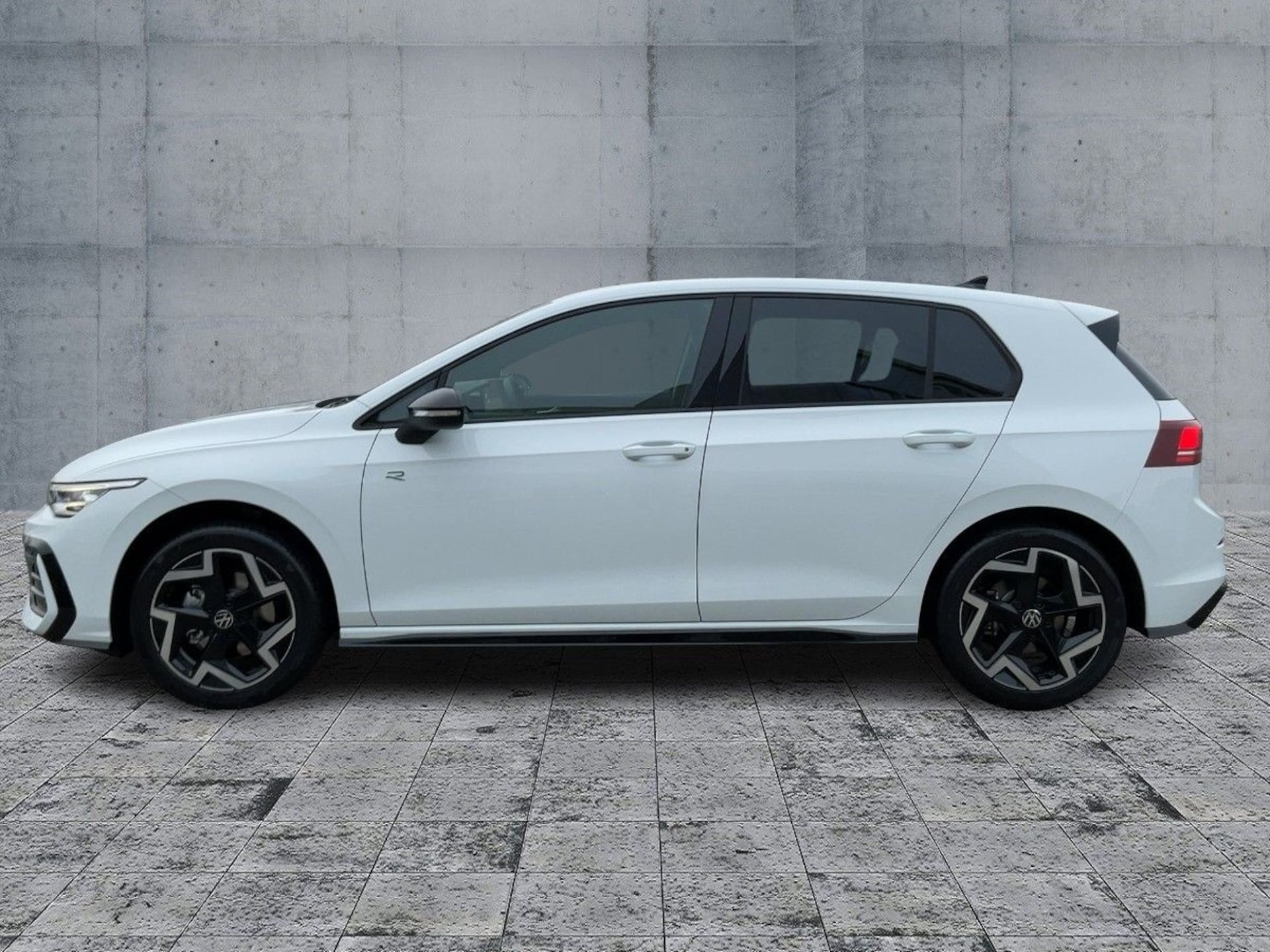 Volkswagen Golf R-Line