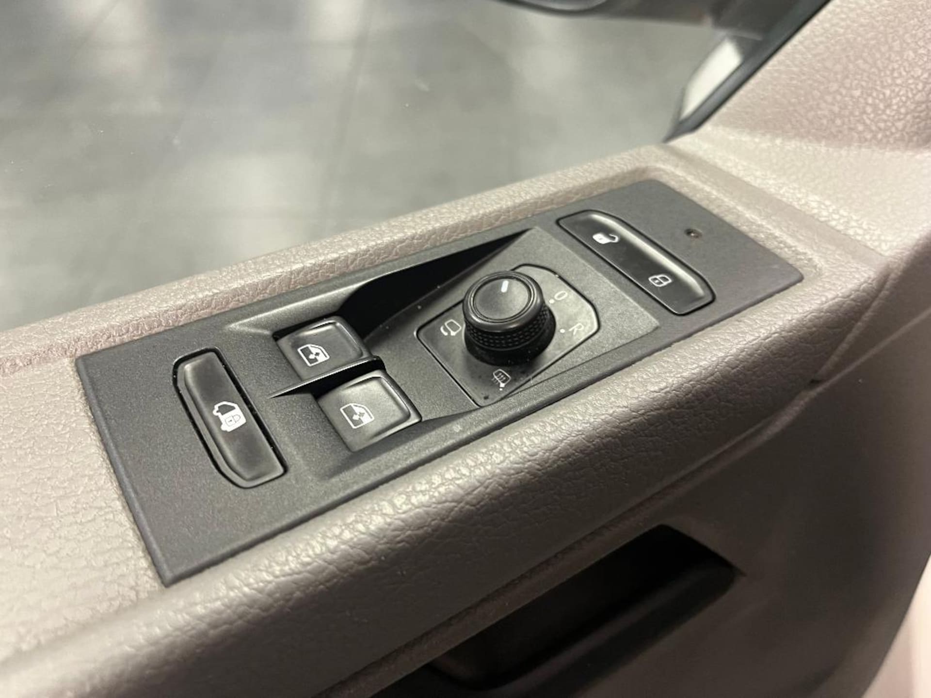 Volkswagen Transporter Kasten kurzer Radstand
