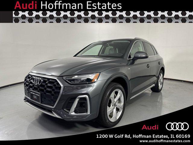 2022 Audi Q5 45 Premium Plus's photo