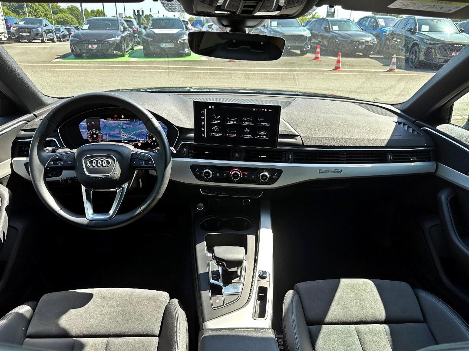 Audi A4 Avant S line